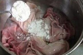 圖片[2]-【豬肚包雞】做法步驟圖 多加這個食材燉 小孩常吃身體強(qiáng)壯長-起舞食譜網(wǎng)