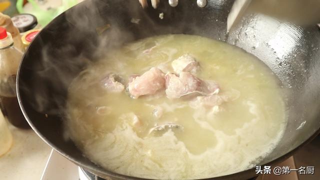 鲤鱼能做酸菜鱼吗，学会这个小技巧