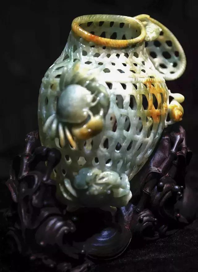 玉雕里那些奇奇怪怪的纹饰，玉石雕刻图片大全（巧夺天工的玉雕，让人惊叹不已）