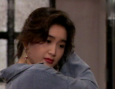 火玫瑰剧情介绍，火玫瑰剧情介绍分集（她演的火玫瑰是演艺生涯中一抹灿烂的光）