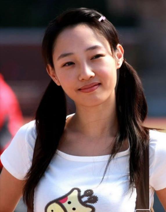 白百合的儿子几岁了，白百合陈羽凡离婚（13岁大儿子让她“别减肥”）