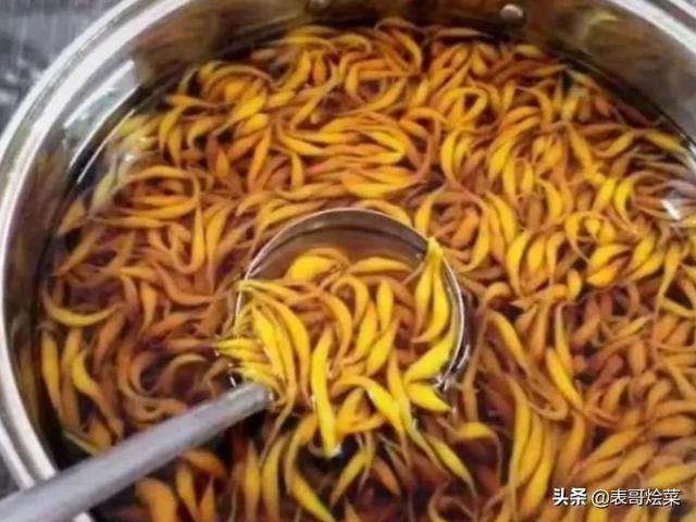 白凉粉是什么东西，白凉粉是什么东西做出来的（夏日：广西香肉荔枝靠边站）