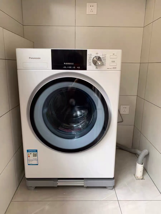 皮衣可以用洗衣机洗吗，普通皮衣可以用洗衣机洗吗（但真的洗得干净衣服吗）