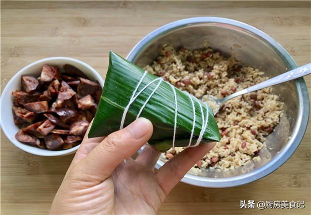 最简单的粽子怎么包的教程，2种包粽子最简单方法