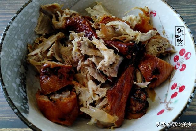 烤鸭鸭架汤的做法，烤鸭鸭架的做法（别把鸭架扔掉）