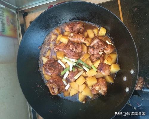 怎样做美味的红烧土豆鸡腿，怎样做美味的红烧土豆鸡腿饭（掌握这两个要点顿顿一扫而光）