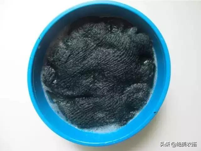 羊绒羊毛衫用什么洗最好，羊绒衫羊毛衫用什么洗好（秋冬毛衣/羊毛/羊绒衫起球、扎人怎么办）