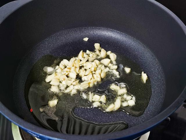 黄花菜多少钱一斤，今日盐池惠安堡黄花菜多少钱（盐池县惠安堡镇黄花供销合作社怎么样）