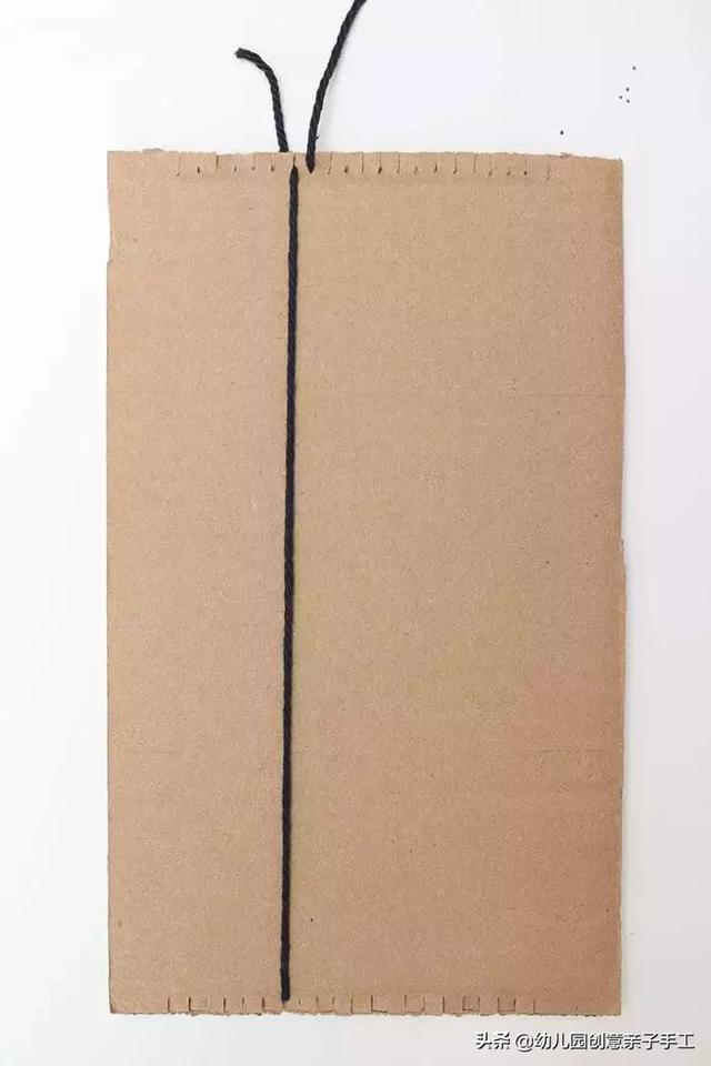 创意书签制作方法，阅读书签制作（毛线创意手工-杯垫、书签和挂饰）