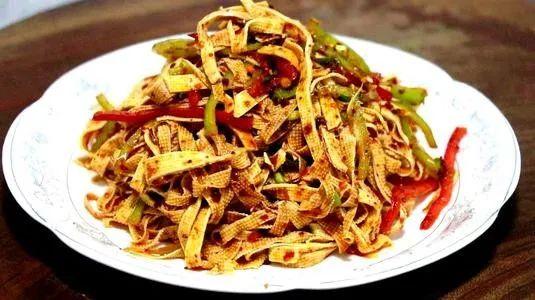 酱香豆腐丝怎么做，酱香豆腐丝怎么做才好吃（大爱的豆腐丝做法）