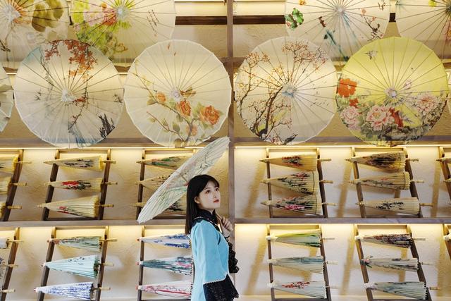 电影小镇在哪里，河南电影小镇在哪里（有人说门票100元太贵）