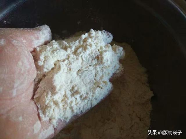 蛋挞皮的正宗制作方法，让你在家就能吃上酥脆嫩滑的蛋挞