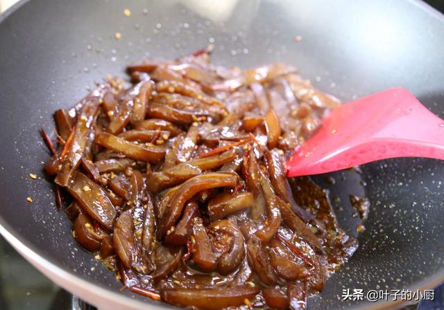 魔芋豆腐的做法，炒魔芋豆腐的家常做法（一款“超级美食”）