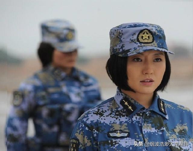 火蓝刀锋电视剧剧情，火蓝刀锋相关的电视剧（写写蒋小鱼三兄弟结婚后的幸福生活）