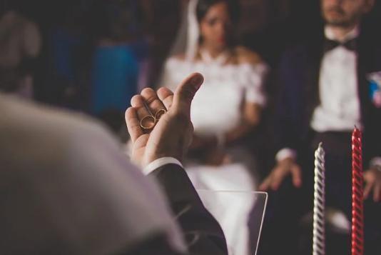 男生追女生的套路，男生追求女生的套路（让女人内心“小鹿乱撞”）