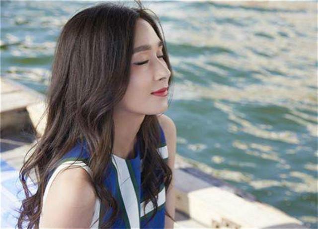 洪兴十三妹里的阿润是谁演的阿,洪兴十三妹演员是谁(亚姐冠军杨恭如