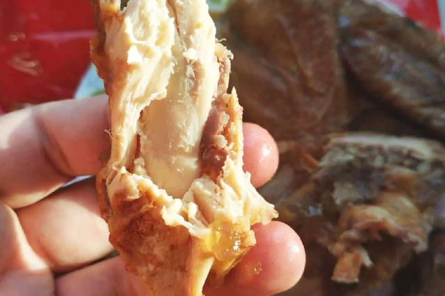 德州扒鸡是哪的菜，德州扒鸡特色美食（从“红极一时”到“门庭冷落”）