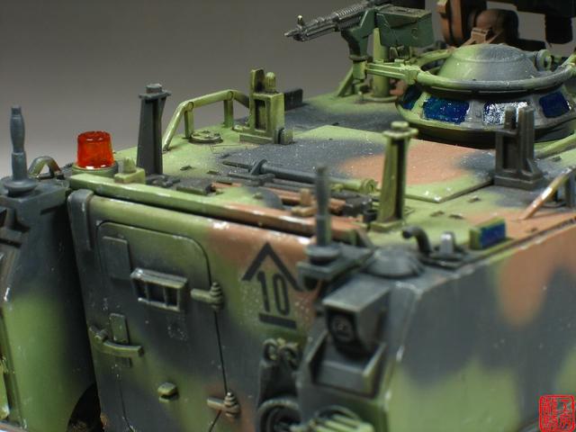 战争雷霆m901，顺德电台fm901（1/35现代美军M901陶式反坦克导弹发射车）