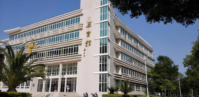 桂林师范高等专科学校官网，桂林师范高等专科学校教务系统官网登录入口（广西桂林师专即将“升本”）