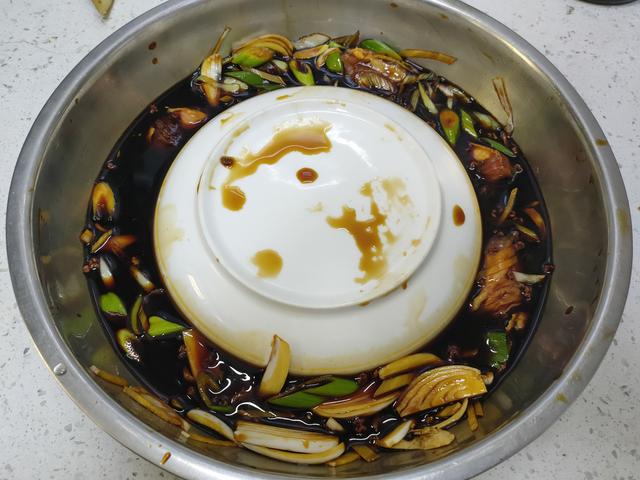 菲力是牛的什么部位，菲力到底是什么部位（要分清腱子、里脊和上脑）