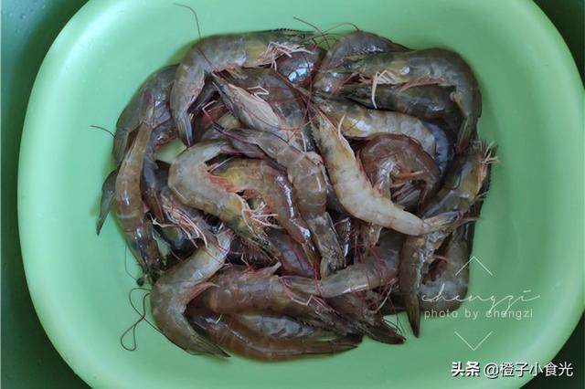 活的河虾如何保存，活的海虾怎么保存（直接放冰箱可不行）