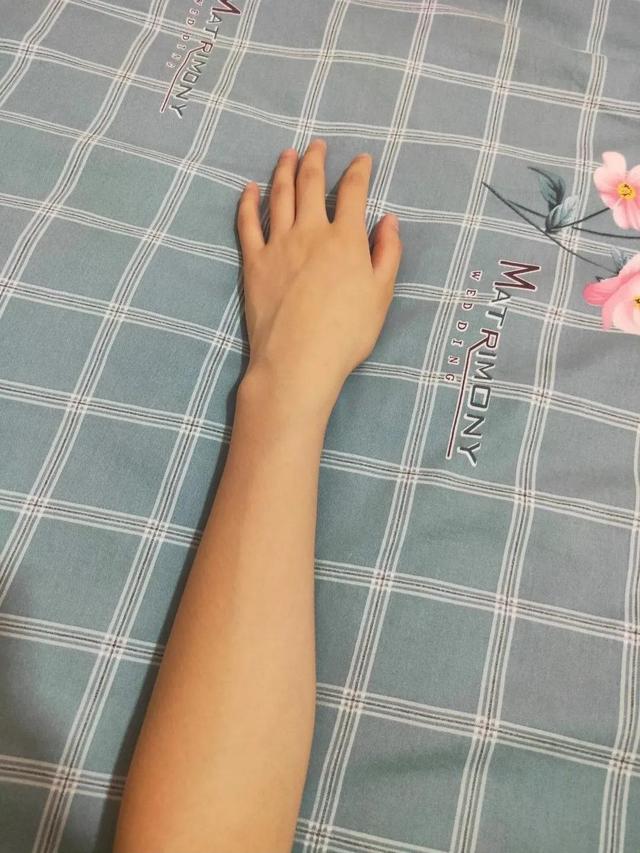 火山泥沐浴露真的能美白吗，火山泥沐浴露真的能美白吗中草药美白粉有那些密方（不藏了，好用的沐浴露要一起用）