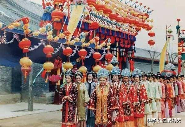 出月子挪窝必须娘家人来接吗，关于满月挪窝或离窝的传统说法（她为何有机会封妃省亲）