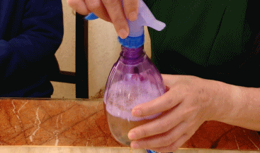 洗涤剂去油污原理，为什么洗涤剂能去除油污（冰箱里的TA竟是厨房油污克星）