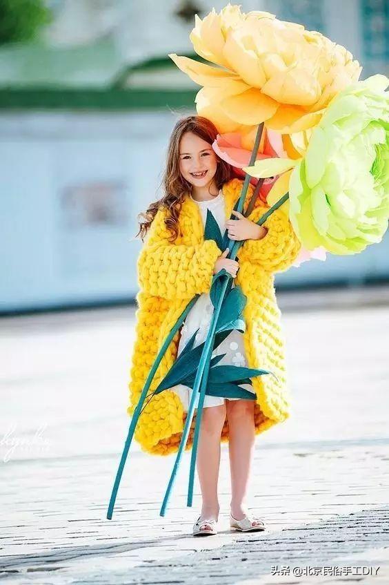 家里的假花怎么处理掉，室内有假花怎么办（一根铁丝一个球就能让她惊艳无比）