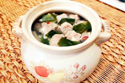 下奶汤有哪些食物最有效，下奶最快的十种汤（6道易做催乳汤和5种常见食物）