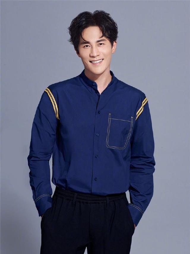 宝石蓝是什么颜色，艳蓝和宝石蓝（多穿这3种“颜色”）