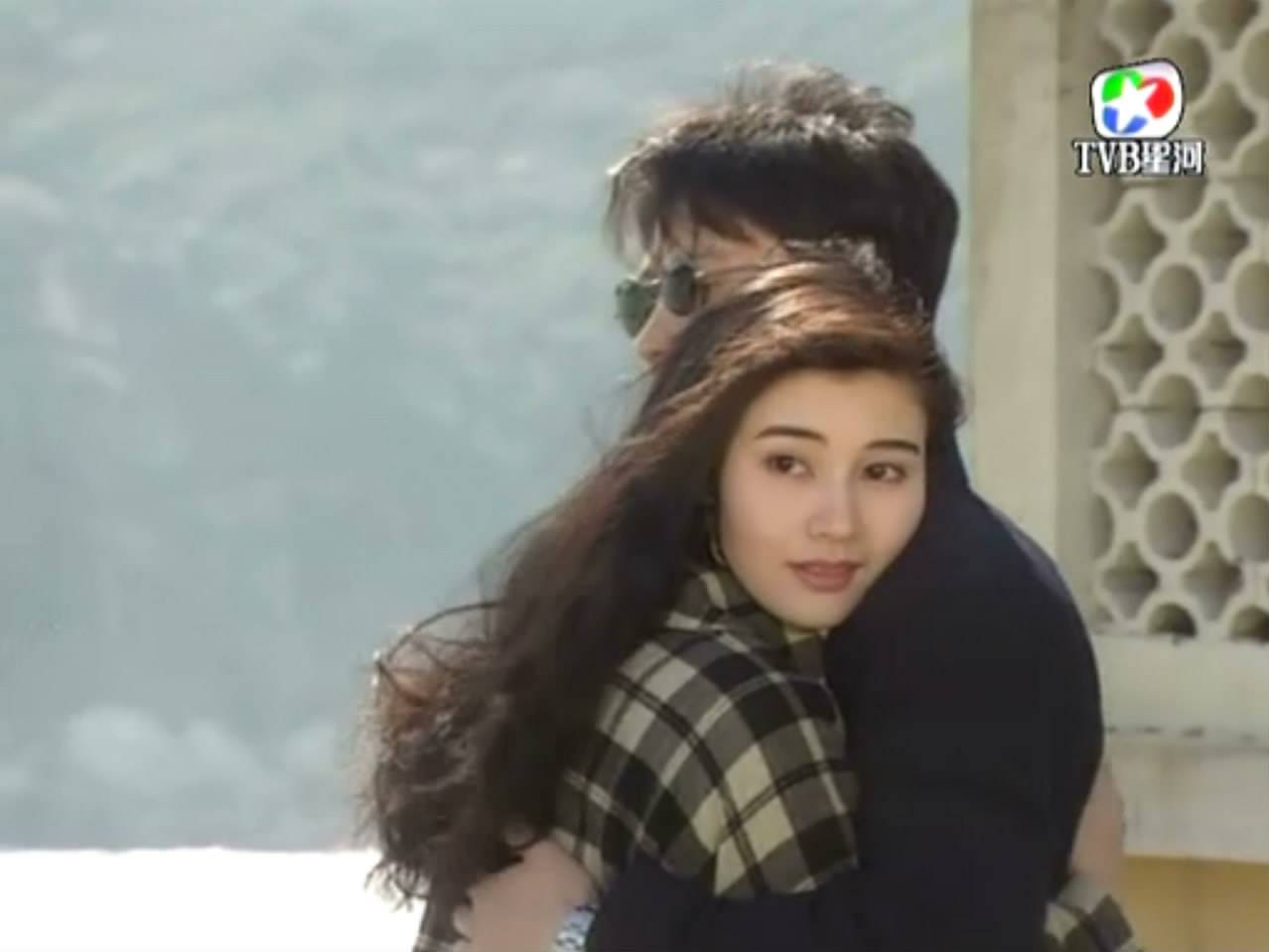 c55m b65y tình yêu