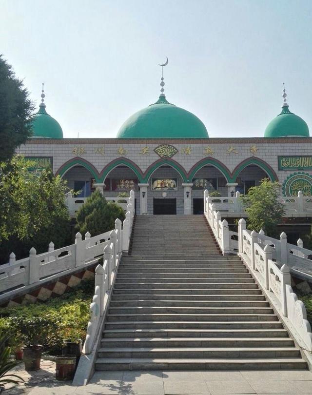 乾隆建了一座清真寺多少年，全国14座清真寺，你去过几座