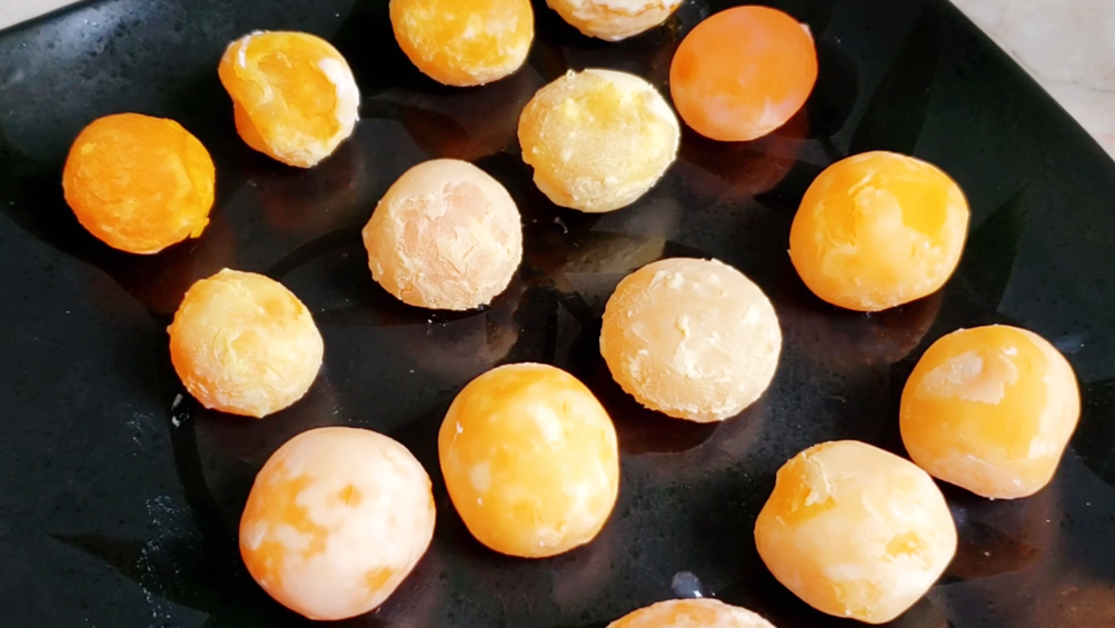 圖片[2]-【豆沙蛋黃月餅】做法步驟圖 香甜沙軟 比買的還好吃-起舞食譜網(wǎng)