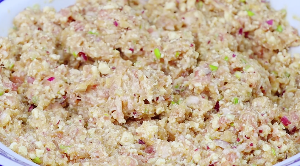 圖片[5]-【五花肉豆腐丸子】做法步驟圖 孩子愛吃 常吃個子長得高-起舞食譜網(wǎng)