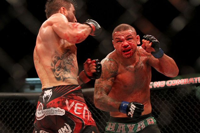 ufc第100期比赛，当年“骨头”琼斯只能为他做配角