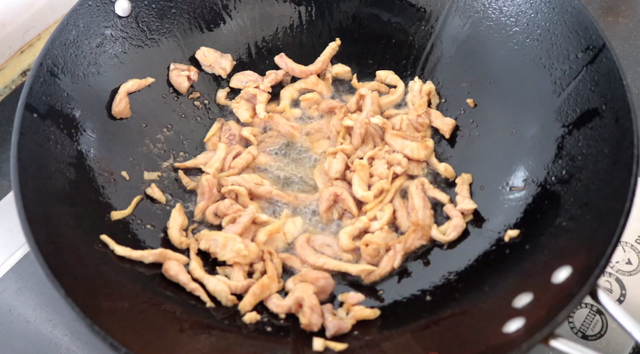 美味汤年糕的做法，美味汤年糕的做法视频（来碗热乎乎的汤年糕）