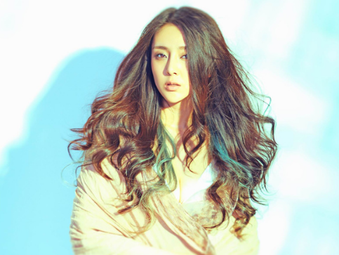 毕福剑最新消息，毕福剑近况最新消息（61岁毕福剑现身私人聚会有美女陪）