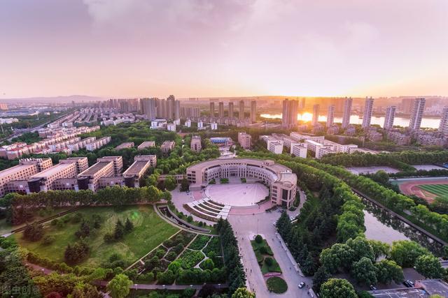 重庆大学城市科技学院地址在哪里，重庆城市科技学院在重庆哪里（这些院校补录机会来了）
