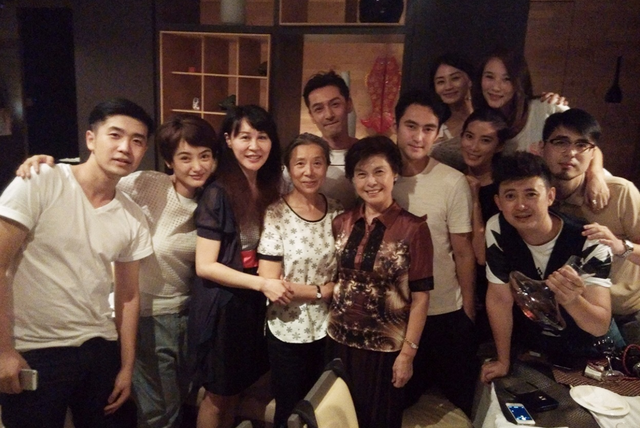 冯绍峰个人简历资料，1978年属什么生肖（还是冯绍峰前女友的她）