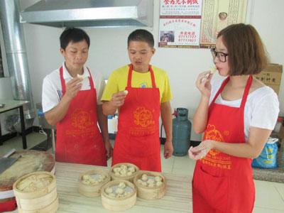 卖早餐什么好卖(一个人怎么开一家早餐店)