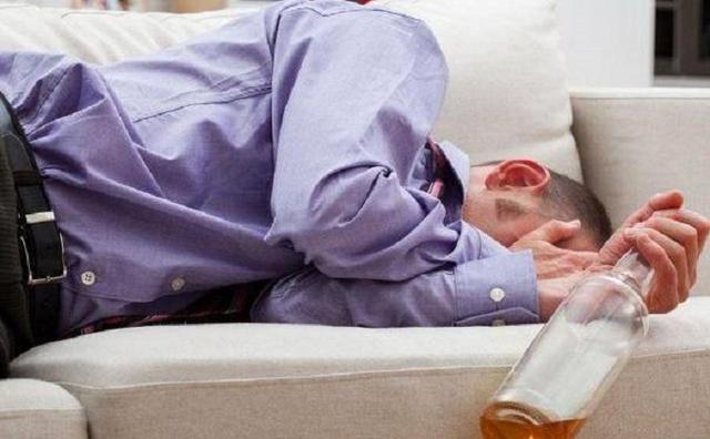 酒品看女人品准到惊人，酒后看人品准到惊人（酒后看性格准到惊人）