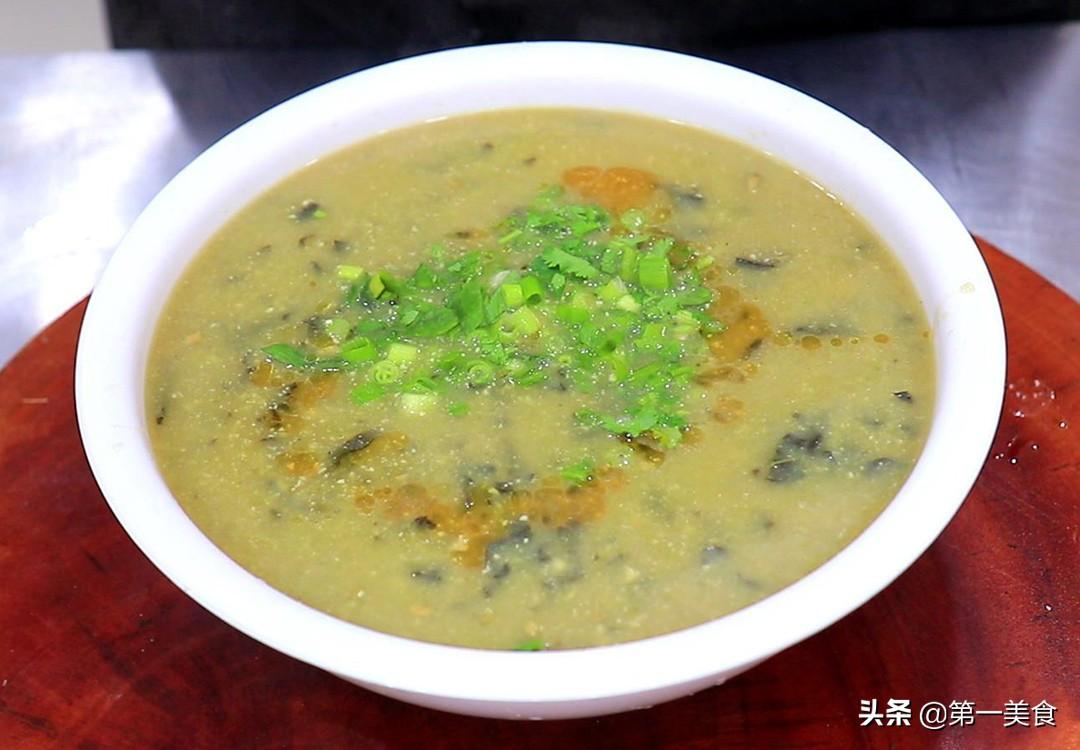 河南特色芝麻叶豆腐汤图片