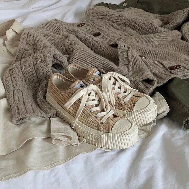 匡威属于什么档次，匡威鞋子什么档次（别再只知道匡威了）