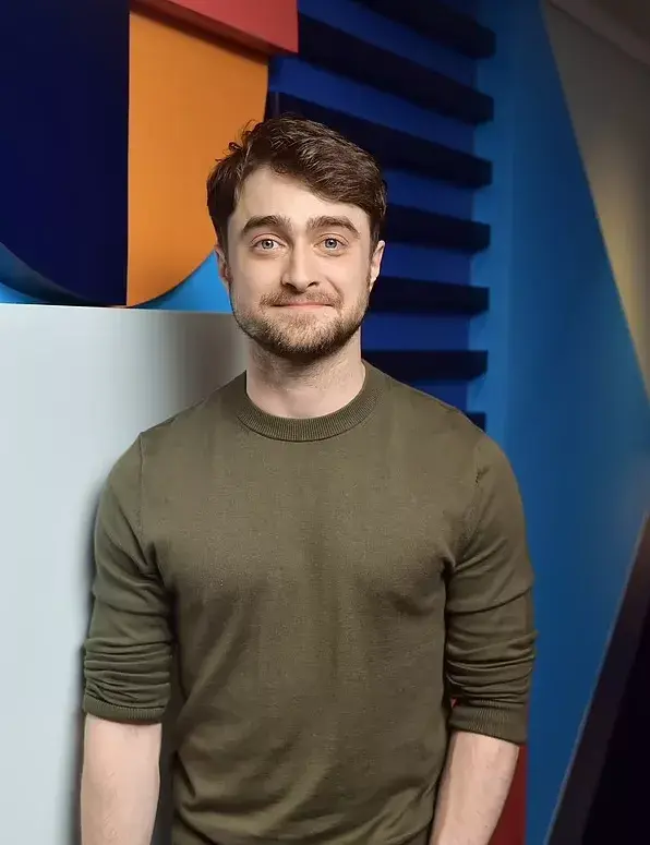 新手怎么安装windows10电脑系统，“哈利波特”把豪宅卖给了自己的父母