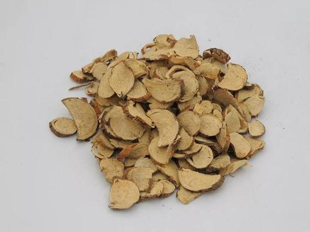 家里有鼻涕虫怎么消灭，鼻涕虫怎么彻底消灭（自制天然杀虫水）