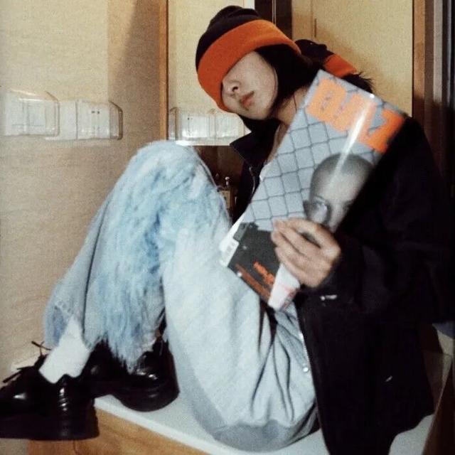 最凉不过人心图片，最凉不过人心，微信头像（也觉得冷可我不会拥抱别人）