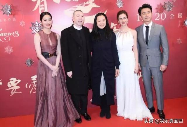 冯小刚徐帆15岁养女近照曝光，长相引网友注意：女大十八变