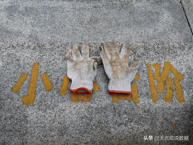 华山要爬几个小时，华山旅游攻略三个小时以上（一次夜登华山的经历和感受）