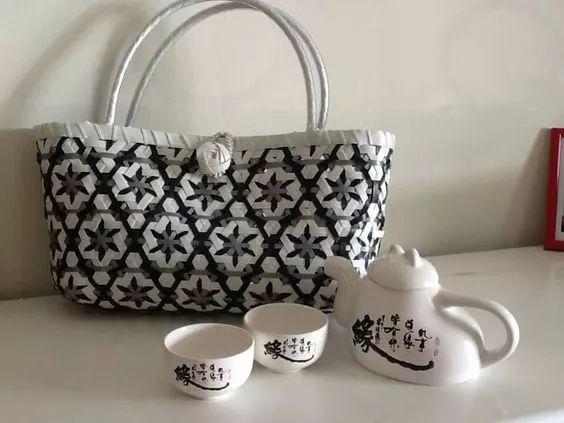 手工纸折手提篮，手工纸折手提篮教程（26款打包带编的包包）